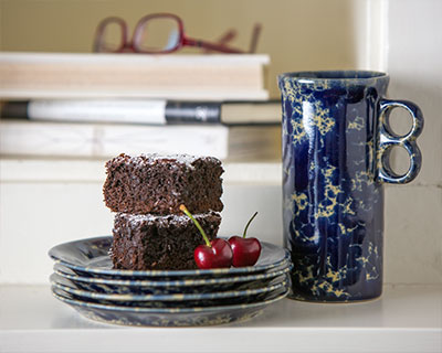 Dessert Plates in Blue Agate