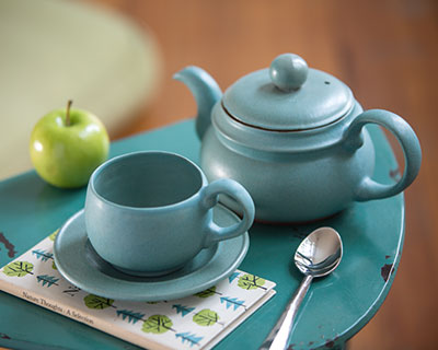 Perfect tea setting 