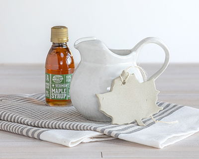Vermont Greetings Pitcher with Syrup and ornament in White on White