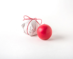Red Ball Candle