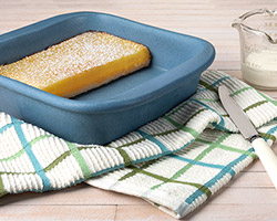 Square Baker with FREE Kitchen Towel<br>while supplies last!