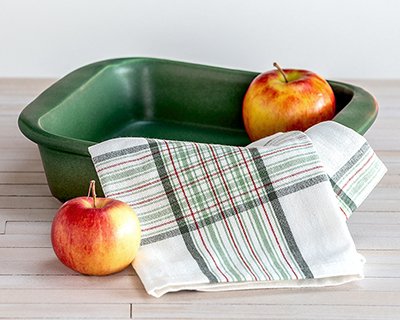 Square Baker & Free Holiday Towel