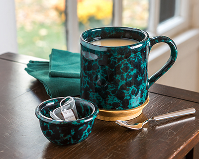 American Classic Mug Black On Green