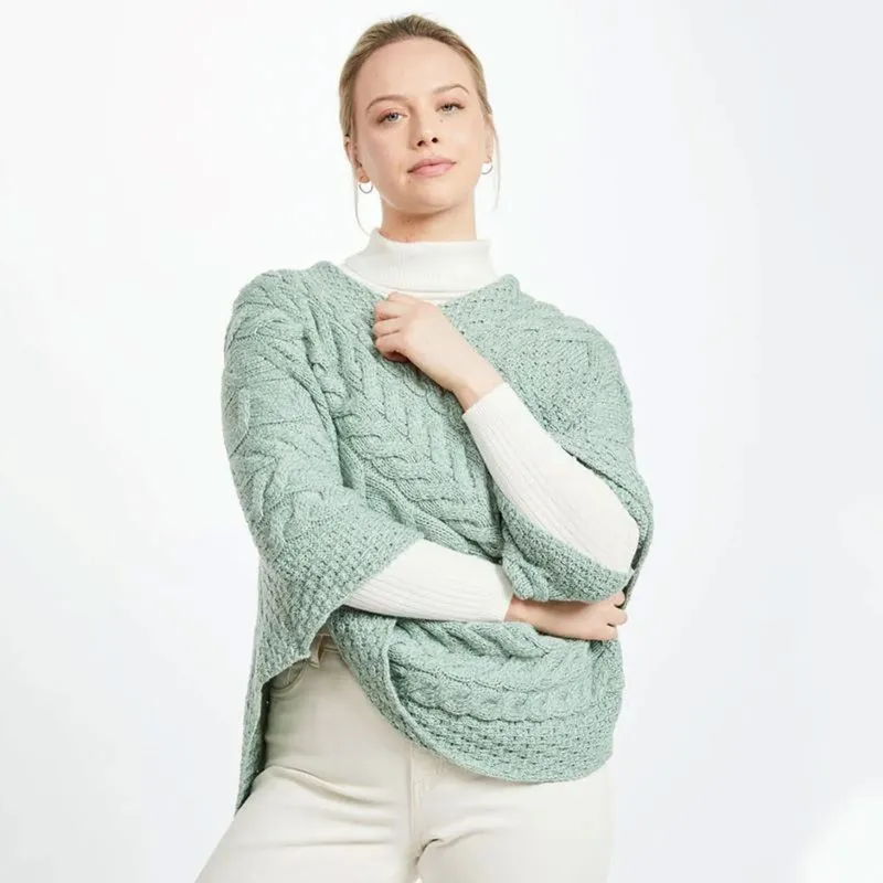 A10109 Color SEAFOAM GREEN SuperSoft Merino Ladies Irish Poncho Wool Gaelsong