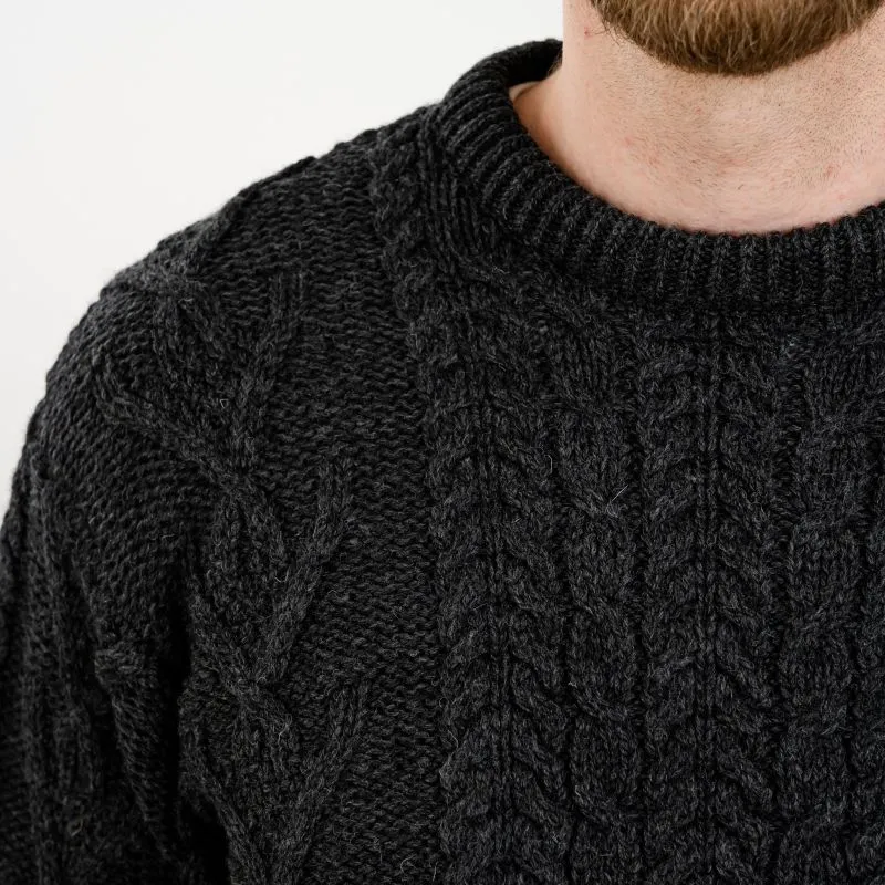 A20158 CHARCOAL Colour Men's Aran Crew-Neck Sweater Closeup View Knit Gaelsong