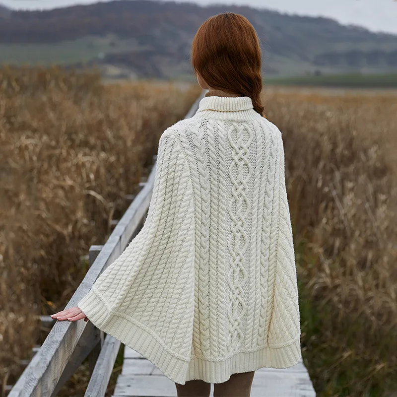 A20269 WHITE Colour Irish Country Knit Poncho Back Side Gaelsong