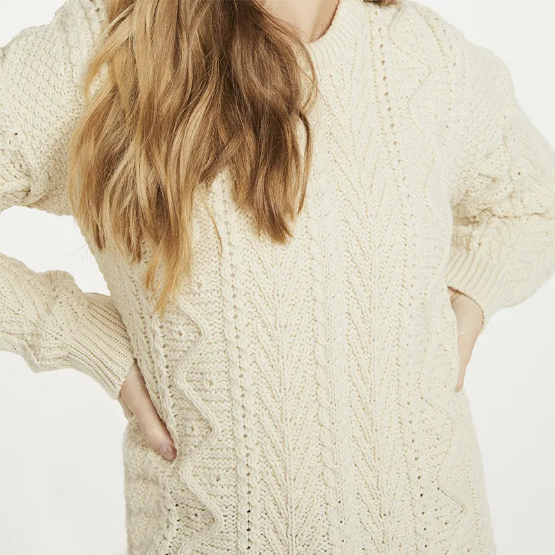 A20293 Ladies Merino Wool Aran Sweater Closeup View Gaelsong
