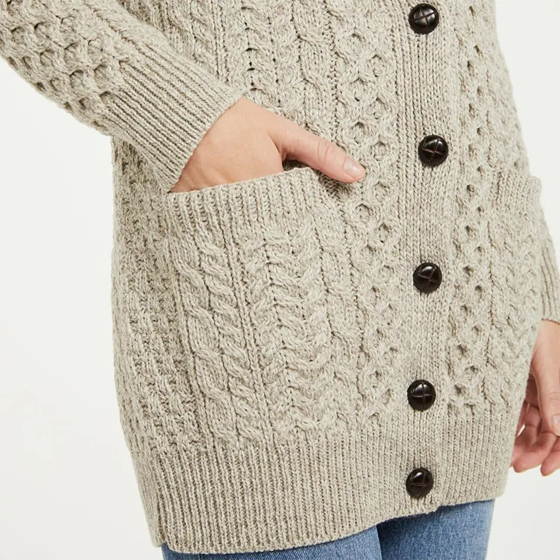 A20316 MISTY GREY Colour Women's Boyfriend Fit Aran Merino Cardigan Closeup View Pocket Gaelsong