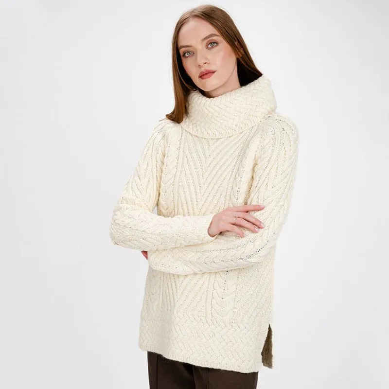A20325 Color NATURAL WHITE Womens Traditional Merino Wool Blend Sweater  Gaelsong