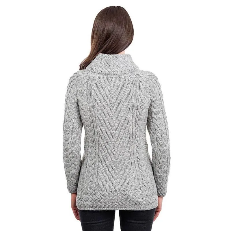 A20325 Color GREY Womens Traditional Merino Wool Blend Sweater Back View Gaelsong