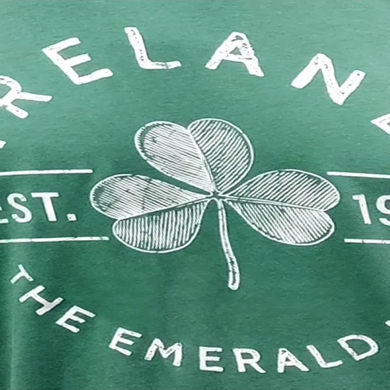A30061 Irish Ocean Green Shamrock Print T-Shirt Closeup View Gaelsong