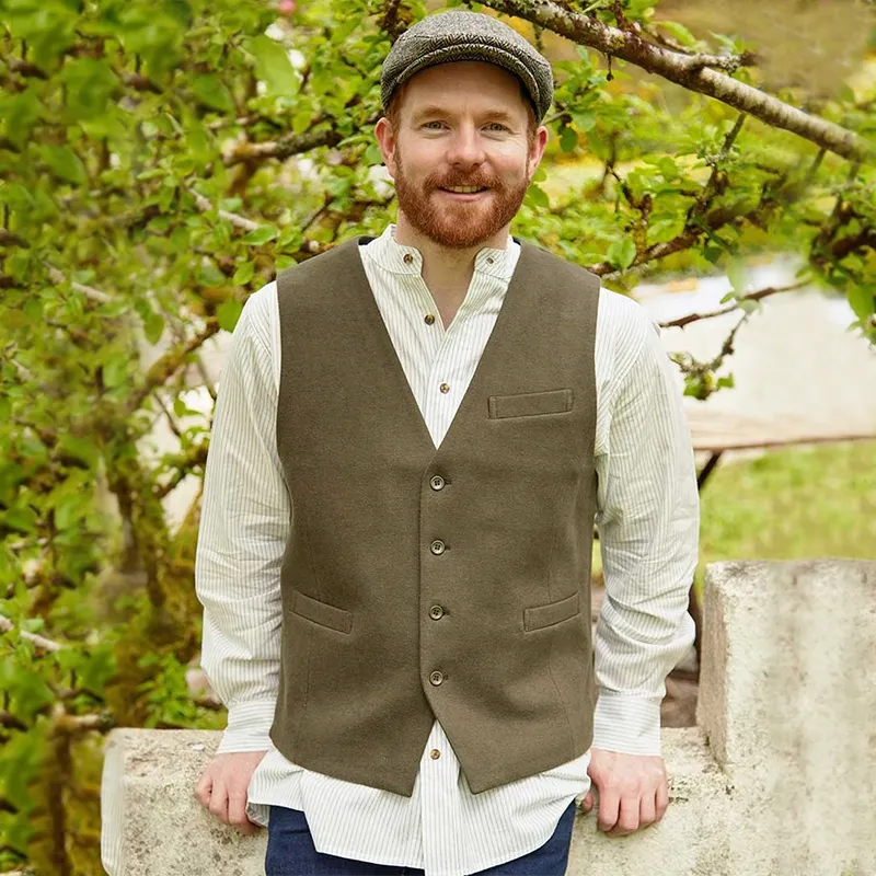 A40177 Color GREEN Buttoned Irish Wool Tweed Vest Gaelsong