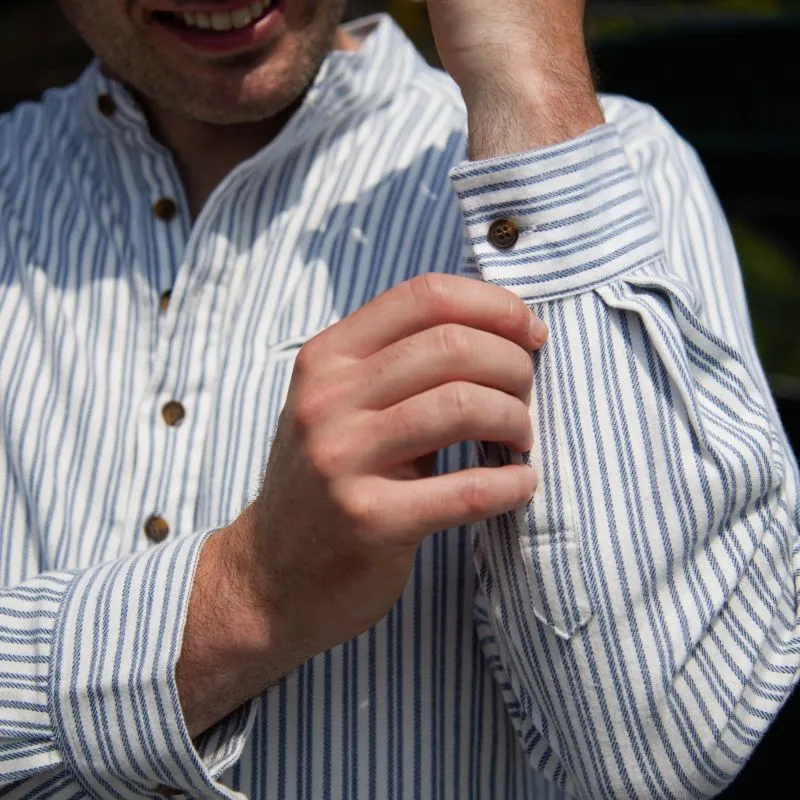 A60186 Striped Men's Irish Grandfather Shirt - Ivory Sleeve Design Closeup View Gaelsong