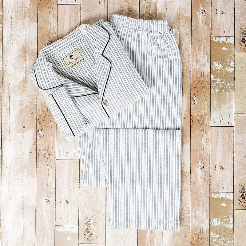 A90010 Genuine Irish Cotton Flannel Pajama Set Studio Folded Gaelsong