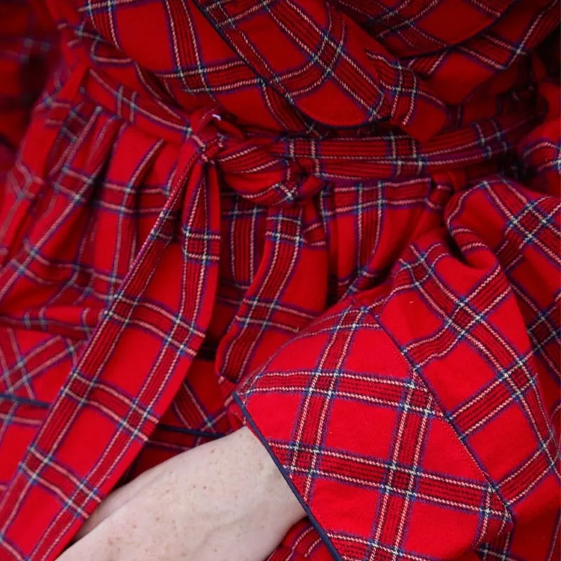 A90028 Women's Irish Cotton Flannel Robe-  Royal Stewart Tartan Design Closeup Sleeve View Gaelsong