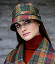 Shades of Autumn Tweed Hat Lifestyle 6 Gaelsong