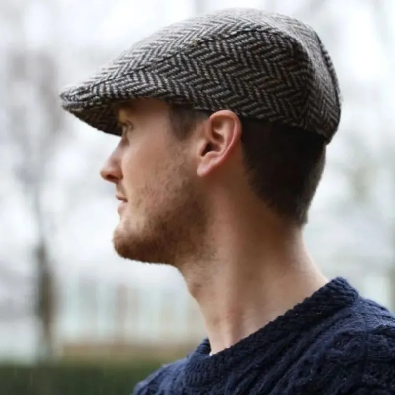 B10165 Gents Irish Tweed Driving Cap Grey Herringbone Gaelsong