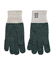 Sustainable Celtic Hat & Gloves Gift Set in Green view 2