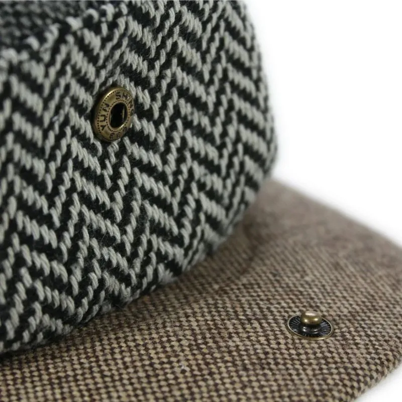 B10226 Irish Tweed Patchwork Flat Cap Closeup Claps View Gaeslong 