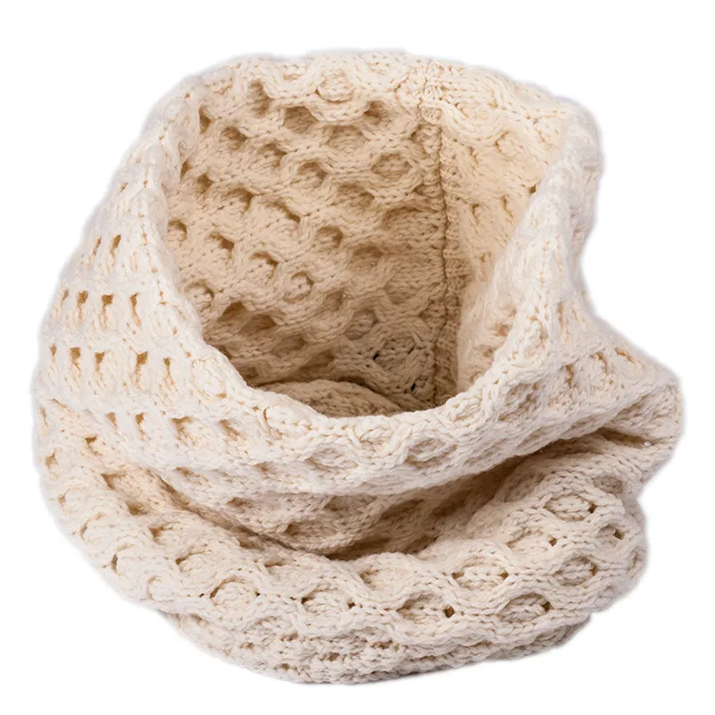 B30186 WHITE Colour Wool Irish Snood Scarf Gaelsong