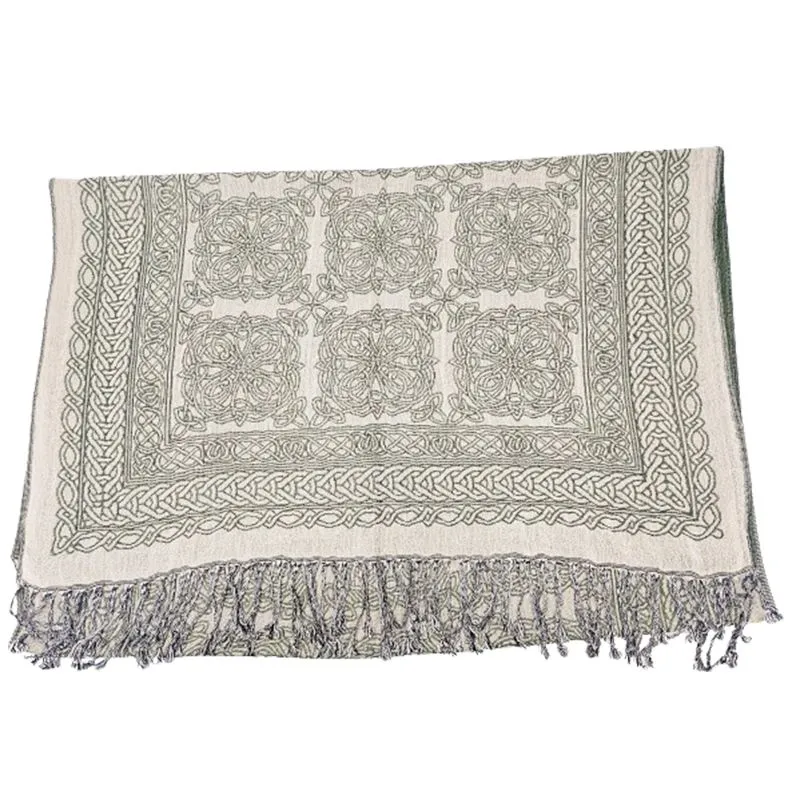 B30215 Dark Green Celtic Knot Scarf Studio Gaelsong