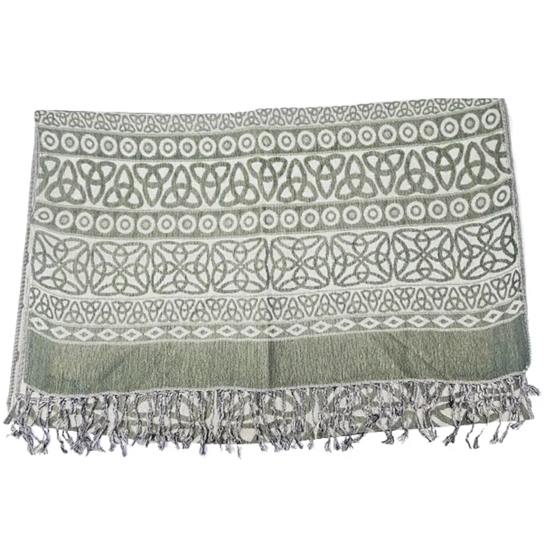 B30226 Celtic Trinity Knot Scarf - Dark Green Studio Gaelsong
