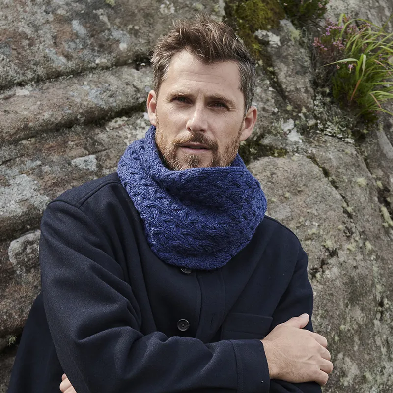 B30248 DENIM SuperSoft Merino Wool Men's Irish Loop Scarf Lifestyle Gaelsong
