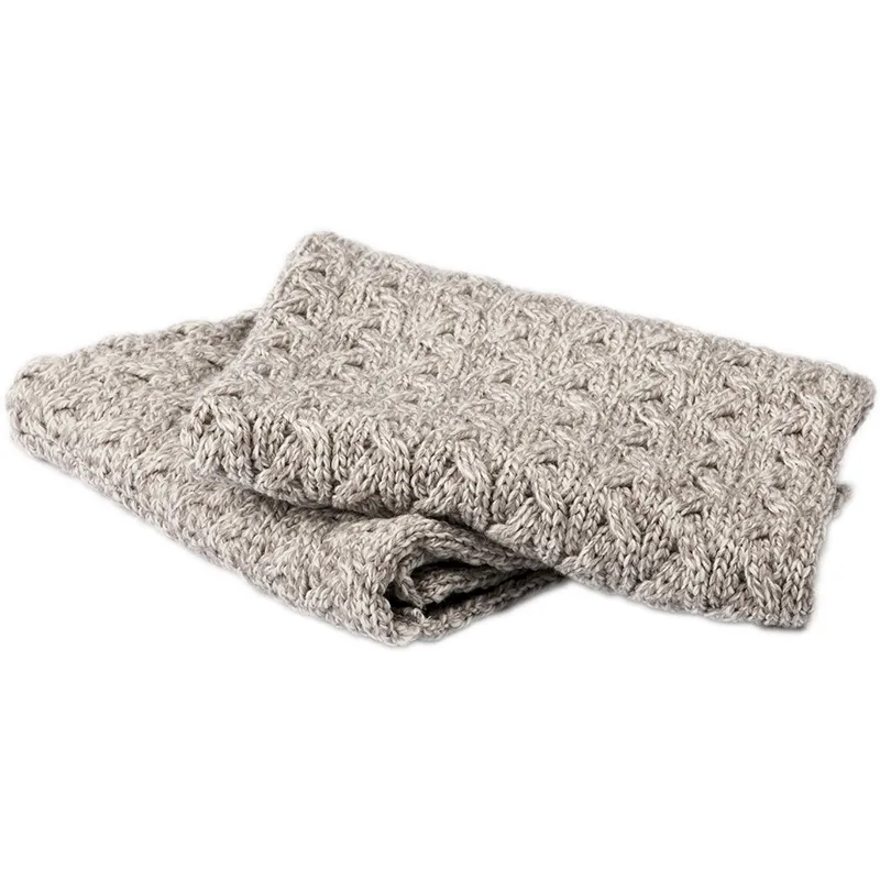 B30248 OATMEAL SuperSoft Merino Wool Men's Irish Loop Scarf Folded Gaelsong