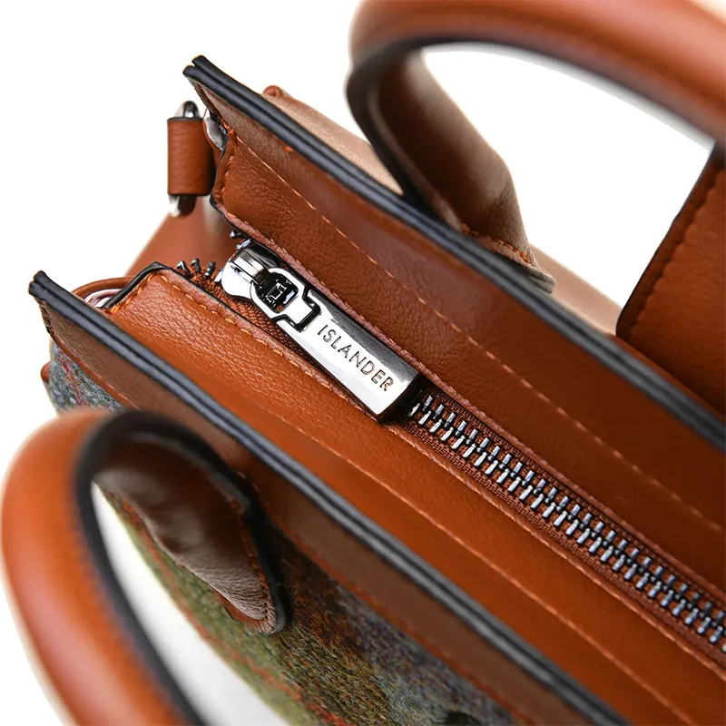 B40258 CHESTNUT BLUE Authentic Harris Tweed Small Tote Bag Zip View Gaelsong