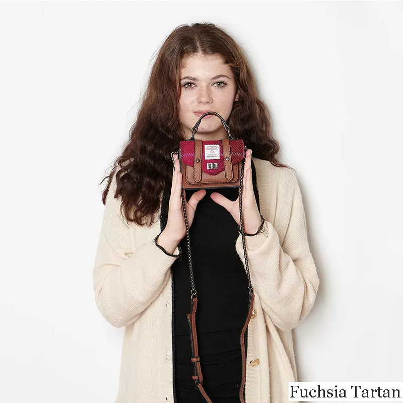 B40259 FUCHSIA Colour Genuine Harris Tweed Small Satchel Compact Version Gaelsong