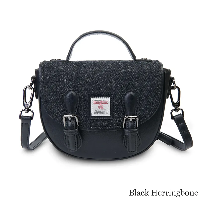 B40261 BLACK Herringbone Colour Handcrafted Harris Tweed Women's Satchel Purse Gaelsong