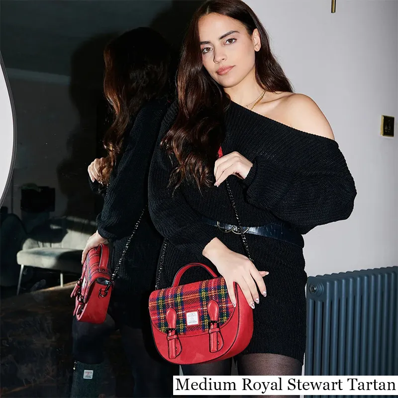 B40262 MEDIUM ROYAL STEWART Colour Scottish Handwoven Harris Tweed Shoulder Bag Gaelsong