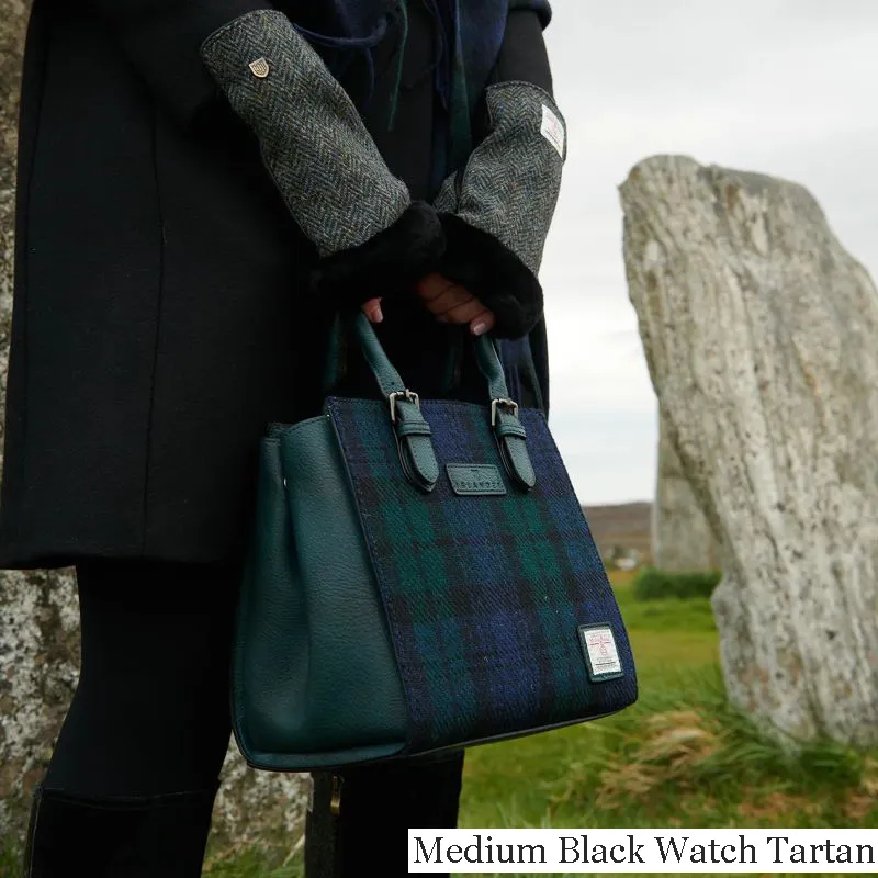 B40266 MEDIUM BLACK WATCH Colour Handcrafted Harris Tweed Callie Tote Bag Lifestyle Gaelsong