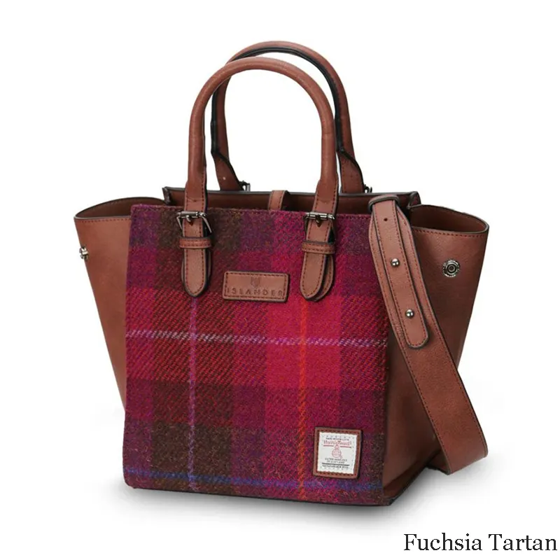 B40266 MEDIUM FUCHSIA Colour Handcrafted Harris Tweed Callie Tote Bag Gaelsong