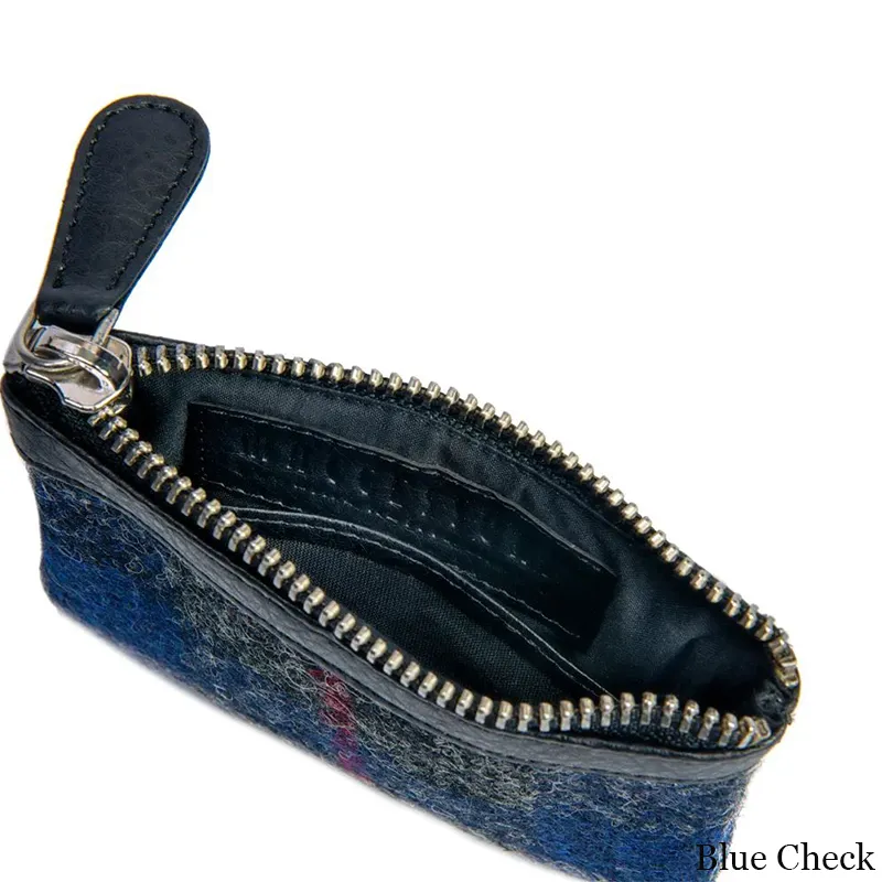 B40298 BLUE CHECK Colour Handcrafted Harris Tweed Coin Purse Open View Pocket Gaelsong