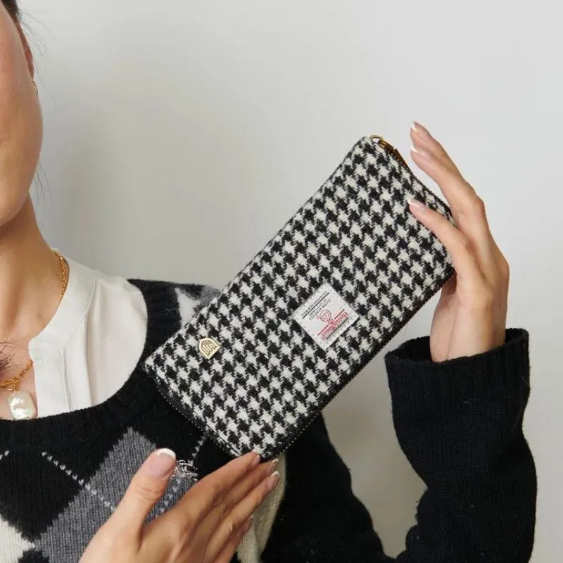 B40306 Genuine Harris Tweed Backpack with Matching Wallet Set Black and White Dogtooth Gaelsong