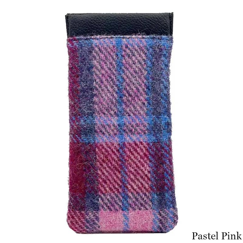 B90205 PASTEL PINK Colour Handmade Harris Tweed Soft Glasses Case Back Side View Gaelsong