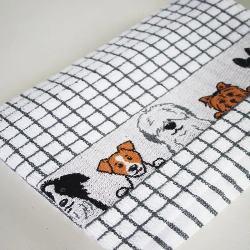D50649 DOGS  Irish Designed Jacquard Tea Towel- Set of 3 Closeup View Design Gaelsong
