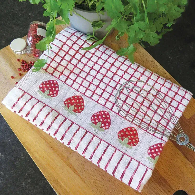 D50649 STRAWBBERIES Irish Designed Jacquard Tea Towel- Set of 3 Gaelsong