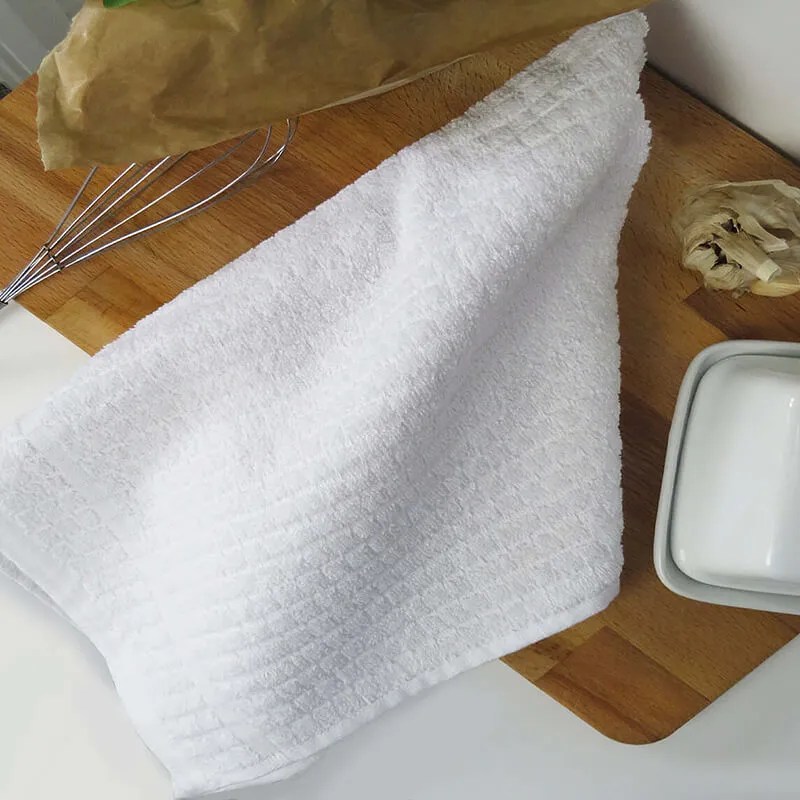 D50650 WHITE Colour Irish Jacquard Woven Tea Towel Set of 3 Lifestyle Gaelsong