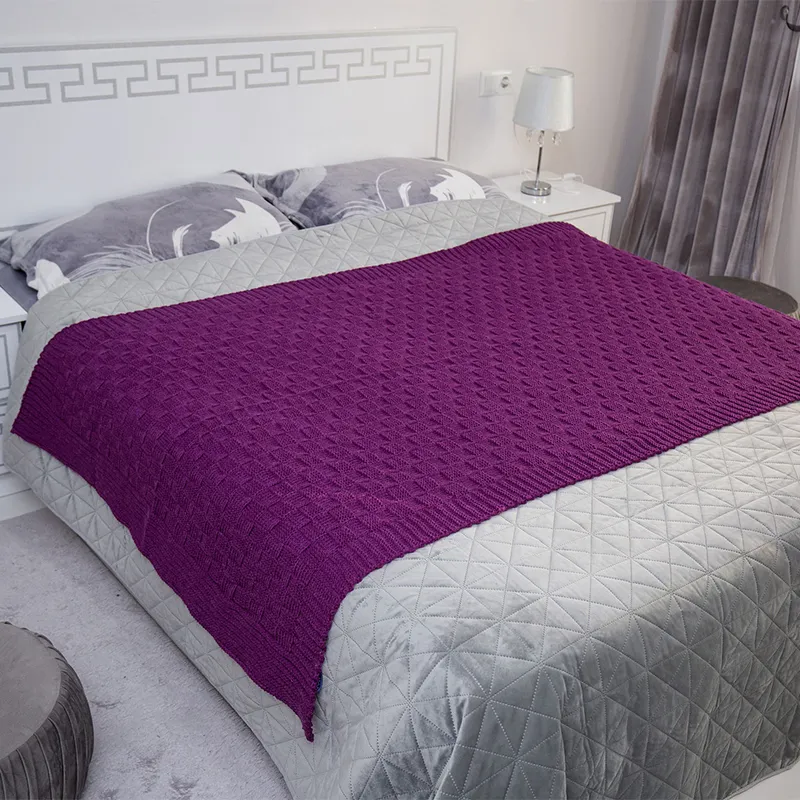D50710 Irish Fisherman Wool Basket Stitch Throw PURPLE LILAC Lifestyle Gaelsong