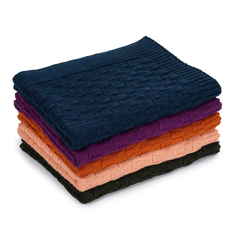 D50710 Irish Fisherman Wool Basket Stitch Throws All Colours Gaelsong