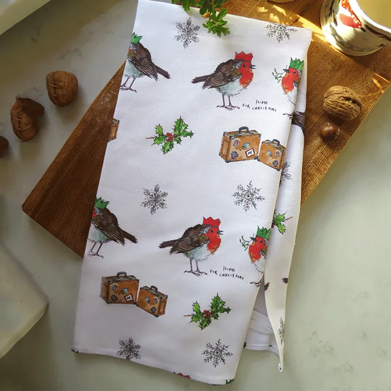 D50726 Home for Christmas Tea Towel Closeup Design Gaelsong