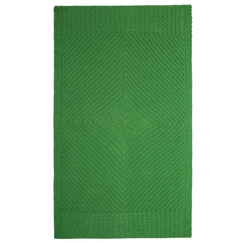 D50754 Shamrock Knit Aran Wool Blanket Unfolded Gaelsong