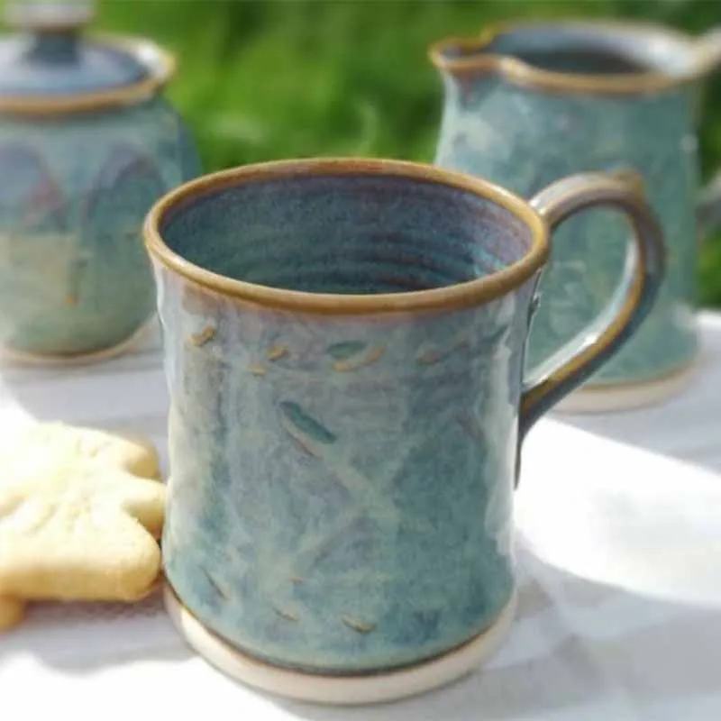 D63052S2 Traditional Aran Mug Couple Gift Set Closeup Design Gaelsong