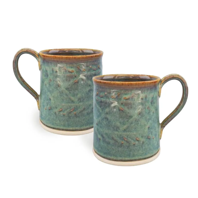 Traditional Aran Mug Couple Gift Set