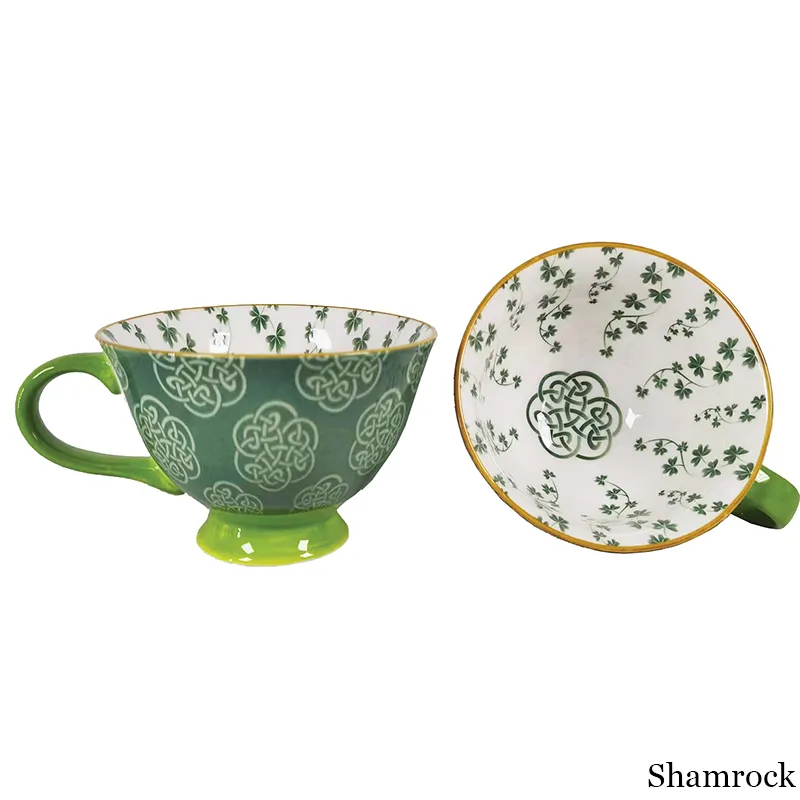 D63115 SHAMROCK Irish Designed Latte Cup Gaelsong
