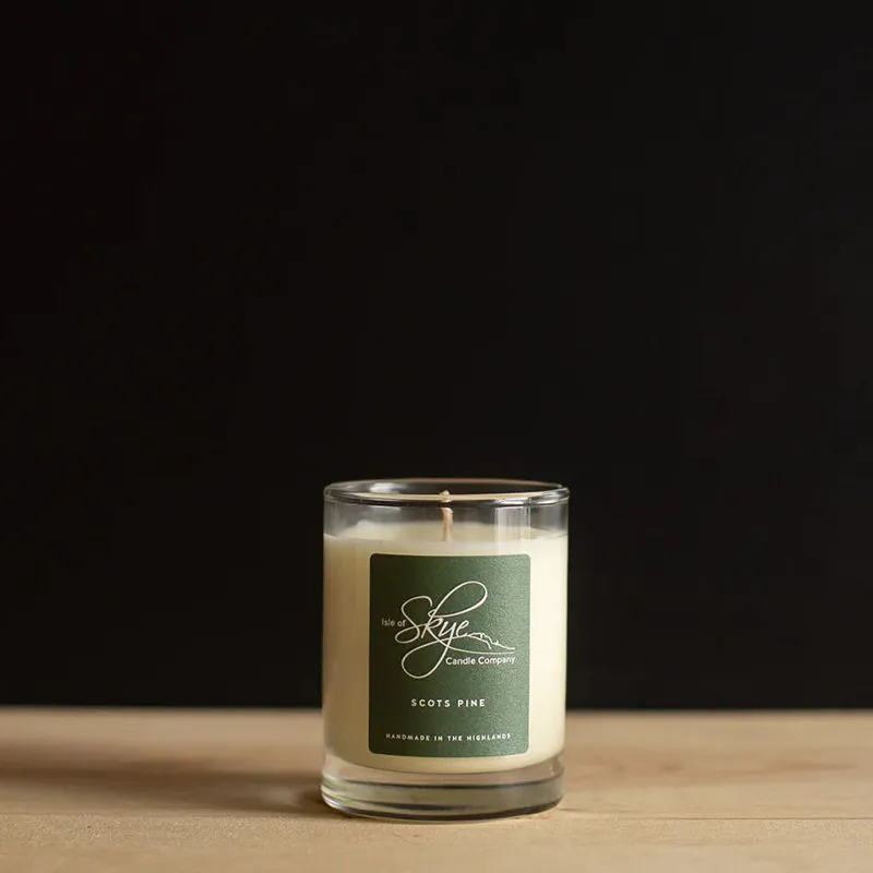 D67120 Handmade Scots Pine Scented Candle - Small Front Gaelsong
