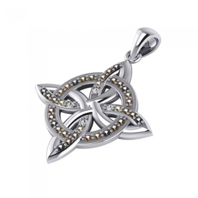 J24342S Celtic Quaternary Knot Pendant with Chain Side View Gaelsong