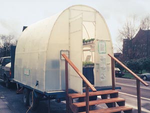 Canby school greenhouse using hydroponics and aquaponics